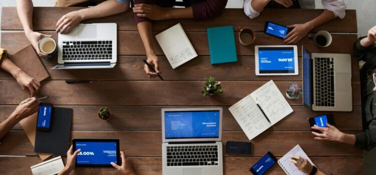 Αμετάβλητα τα όρια ηλικίας συνταξιοδότησης