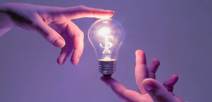 Ποια είναι τα 8 τιμολόγια – καταφύγια για φθηνό ρεύμα τον Νοέμβριο