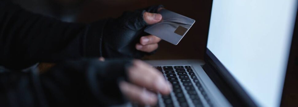 Ηλεκτρονικές απάτες: Έρχεται πρωτοβουλία της ΕΣΕΕ για εθνικό trustmark στο e-commerce