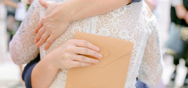 Ψηφιακό πελατολόγιο: Μετά τα συνεργεία «μπαίνει» σε γάμους και πάρτι