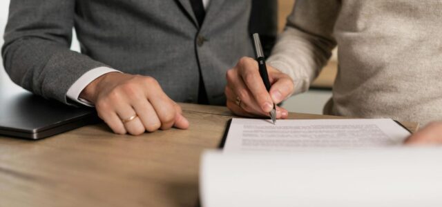 Νέο Κληρονομικό Δίκαιο: 12 ημερομηνίες – κλειδιά για την προστασία των κληρονόμων