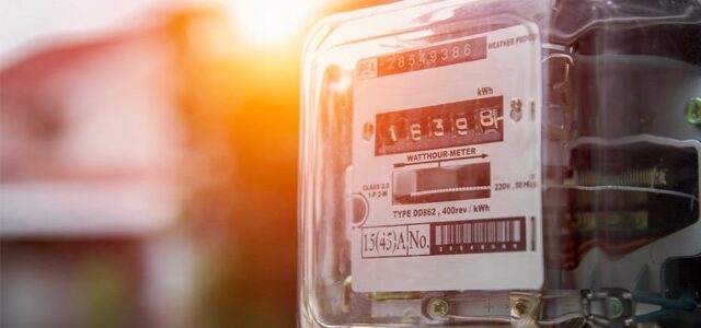 Τι να κάνετε αν δείτε “φουσκωμένο” λογαριασμό ρεύματος – Σωρεία καταγγελιών