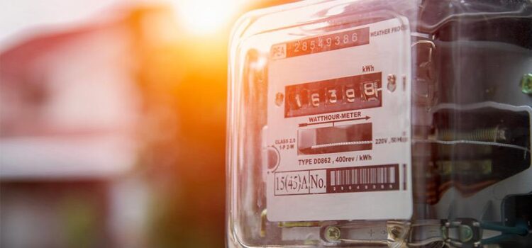 Τι να κάνετε αν δείτε “φουσκωμένο” λογαριασμό ρεύματος – Σωρεία καταγγελιών