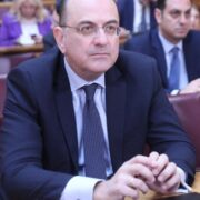 Άγγελος Τσέκερης: Ως μπόνους για τις εορταστικές μέρες, παραθέτουμε εδώ συγκεντρωμένη όλη την ξεφτίλα της ΝΔ σε σχέση με το σκάνδαλο του ΟΠΕΚΕΠΕ και την Εξεταστική.