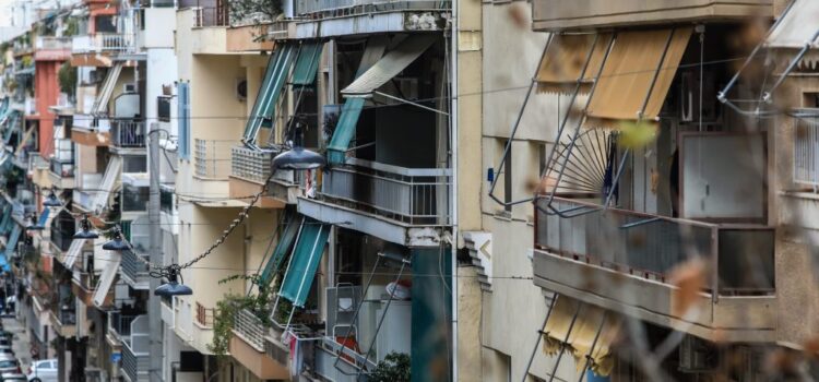 Νέος «ΕΝΦΙΑ» υπέρ δήμων: Τι κρύβει για τα ακίνητά σας