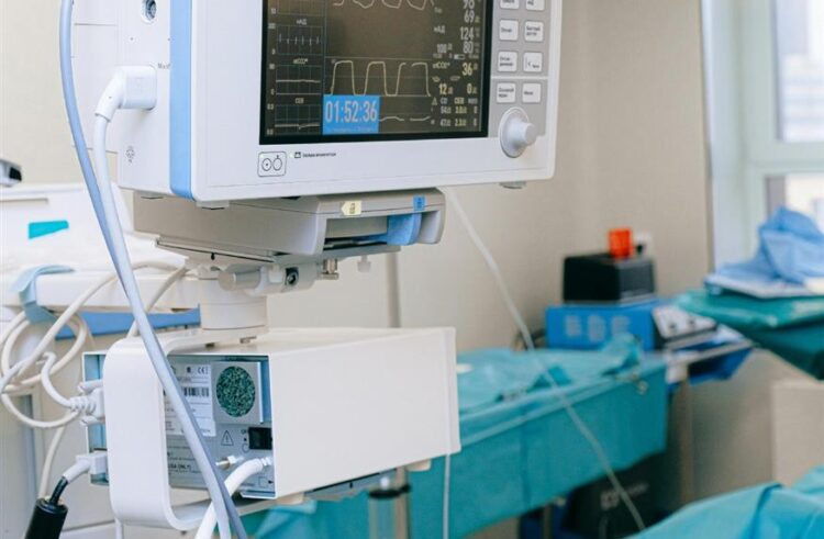 Και με ιδιωτικές ασφαλιστικές στα νοσοκομεία το νέο έτος – Τα σχέδια του υπουργείου Υγείας