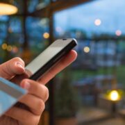 Έρχεται κλήρωση 1.000 ευρώ μόνο και μόνο επειδή πληρώνεις με IRIS