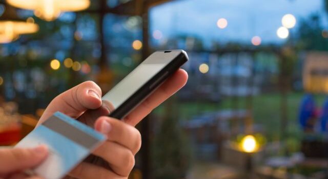 Έρχεται κλήρωση 1.000 ευρώ μόνο και μόνο επειδή πληρώνεις με IRIS