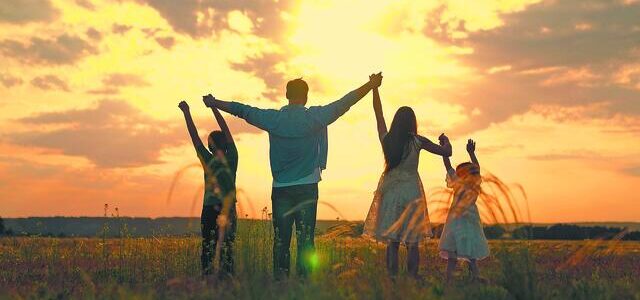 Νέο επίδομα έως 3.000 ευρώ για κάθε παιδί – Τι προβλέπει το σχετικό νομοσχέδιο