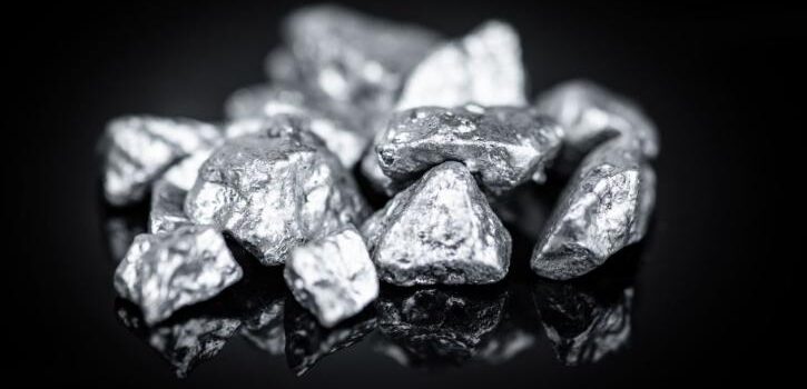 Το «μέταλλο του διαβόλου» σαρώνει τις αγορές – Αναλυτές βλέπουν το ασήμι στα 100 δολάρια