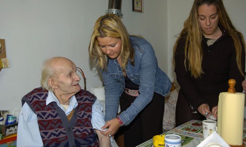 Τι αλλάζει για τους υπαλλήλους του «Βοήθεια στο Σπίτι» με το σχέδιο νόμου του Υπ. Εσωτερικών