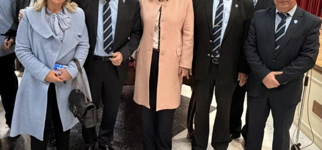 Βάσω Θεοδωρακοπούλου – Μπόγρη. Στην πίτα της Ένωσης Αποστρατων Αξιωματικών Ναυτικού Σαλαμίνας