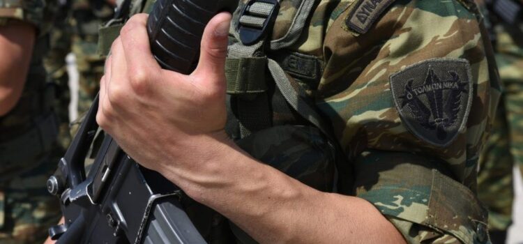 Δένδιας: «Φροντίζουμε, ώστε η πατρίδα να είναι πάντα έτοιμη» – Ψηφίστηκε ο νέος στρατιωτικός χάρτης