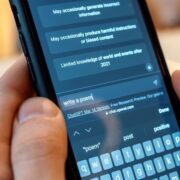 Το ChatGPT χρησιμοποιεί ως πηγή την «Grokipedia» του Μασκ: Φόβοι για διασπορά παραπληροφόρησης