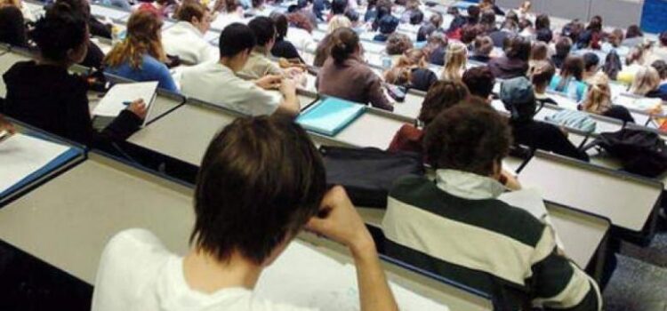 ΑΕΙ: Διαγράφηκαν 308.605 «αιώνιοι» φοιτητές – Τα επόμενα βήματα