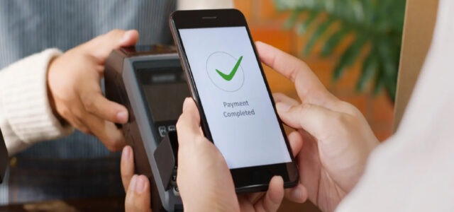 Προσοχή στις μεταφορές χρημάτων με IRIS: Πότε χρειάζεται δήλωση δωρεάς