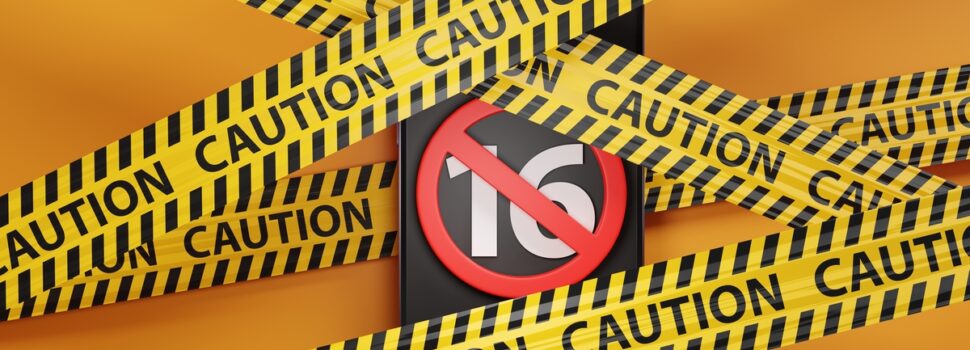 Βρετανία: Δημόσια διαβούλευση για απαγόρευση social media σε ανήλικους κάτω των 16 ετών