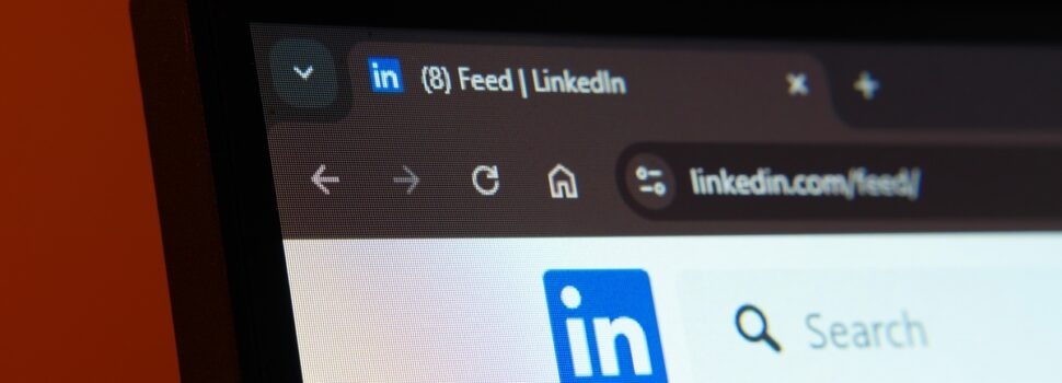 Τα πτυχία και τα βιογραφικά χάνουν τη δυναμή τους – Το LinkedIn έχει σχέδιο για αυτό