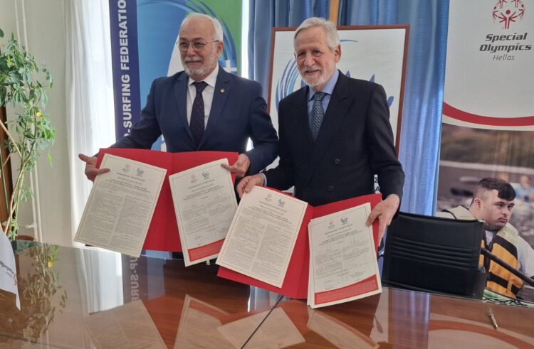 Ελληνική Ομοσπονδία Κάνοε-Καγιάκ, SUP, Surfing