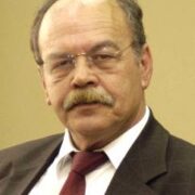 Έφυγε από τη ζωή ο πρώην Δήμαρχος Περάματος Γιάννης Πατσιλινάκος