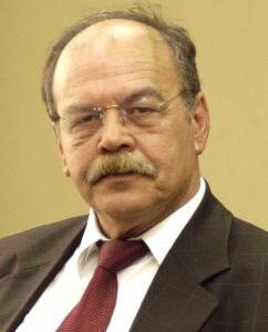 Έφυγε από τη ζωή ο πρώην Δήμαρχος Περάματος Γιάννης Πατσιλινάκος