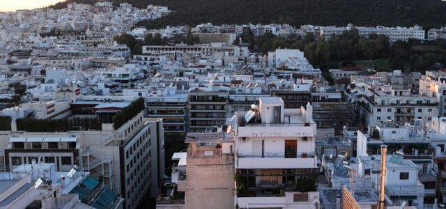 Ακίνητα: Τέλος στα «μαύρα» ενοίκια – Κίνδυνος απώλειας επιδομάτων
