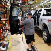 Έσκασε η «φούσκα» των ηλεκτρικών αυτοκινήτων στις ΗΠΑ