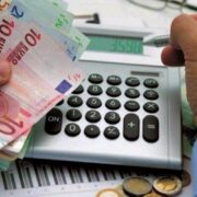 Εφορία: Στα σκαριά νέα ρύθμιση 48 δόσεων για παλαιά χρέη