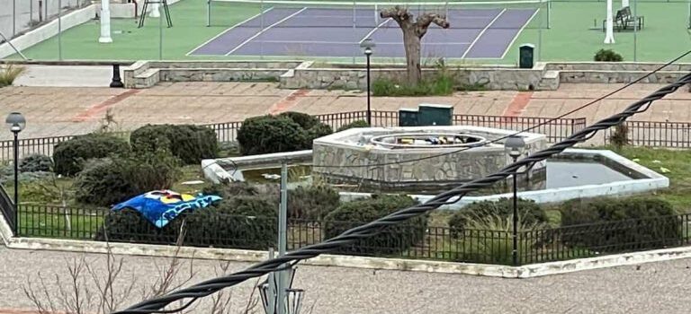 «Τα απλωμένα… βραβεία του Δήμου Σαλαμίνας»