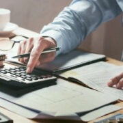 Πώς να προστατευθείτε από τις κατασχέσεις περιουσιακών στοιχείων