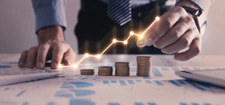 Αποταμίευση: Το τέλος των προθεσμιακών καταθέσεων, «στροφή» στις επενδύσεις