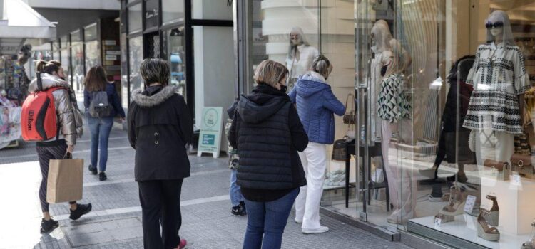 Λιανικό εμπόριο: Οι αισιόδοξοι και οι απαισιόδοξοι κλάδοι