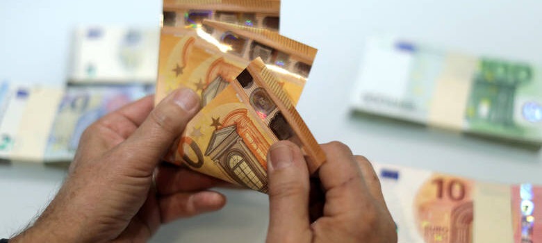 Φεβρουάριος με… προθεσμίες-κλειδιά: Οι τρεις ημερομηνίες της ΑΑΔΕ για εκπτώσεις, φόρους και πρόστιμα