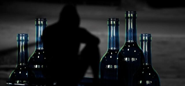 Όχι άλλο επικοινωνιακό κάρβουνο! Το «πρόστιμο» χάδι του Δήμου Σαλαμίνας σε μαγαζί που πρόσφερε «μια μπύρα μωρέ» σε ανήλικο…