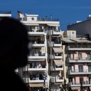 «Ξύπνησα και χρωστούσα 1.700 ευρώ»: Καταγγελίες για ψεύτικες ρευματοκλοπές που έχουν γίνει καθημερινότητα