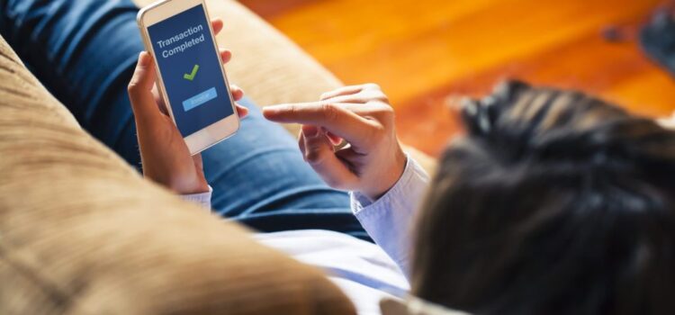 Απάτη με SMS ως «MYaade» ή «GOV» για φόρο κυκλοφορίας – Τι να προσέξετε