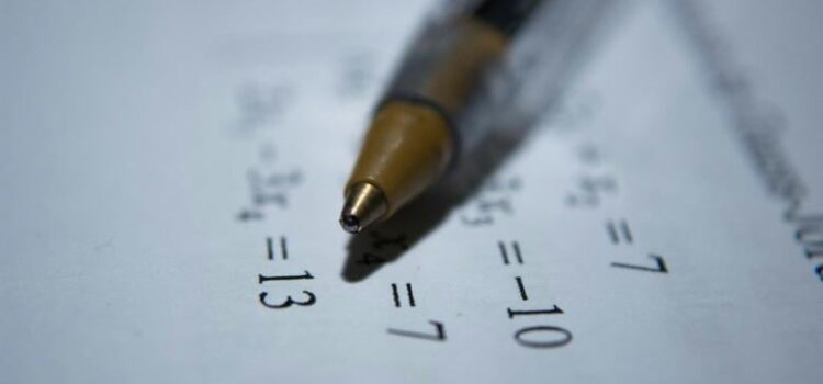 Εθνικό Απολυτήριο: Τέλος το «μια κι έξω» για τα ΑΕΙ – Ποιους μαθητές πιάνουν οι αλλαγές