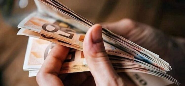 Στήριξη σε νέους, οικογένειες και περιφέρεια – Το σχέδιο οικονομικής ενίσχυσης