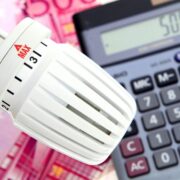 Ενέργεια: Το 9,2% του πληθυσμού της ΕΕ δυσκολεύεται να κρατήσει το σπίτι του ζεστό