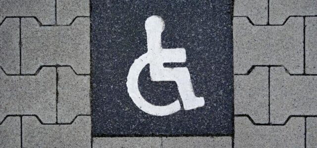 ΑΑΔΕ: Σε λειτουργία η νέα ψηφιακή εφαρμογή για απαλλαγή ΑμεΑ από τα τέλη κυκλοφορίας