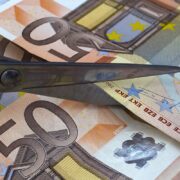 Εκκρεμείς φορολογικές υποθέσεις: «Κούρεμα» προστίμων έως 75%