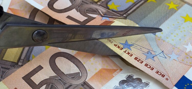 Εκκρεμείς φορολογικές υποθέσεις: «Κούρεμα» προστίμων έως 75%