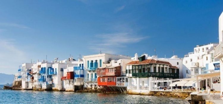 Σε Αττική, Κυκλάδες και Ιόνια νησιά καταλογίστηκε ο υψηλότερος ΕΝΦΙΑ το 2026