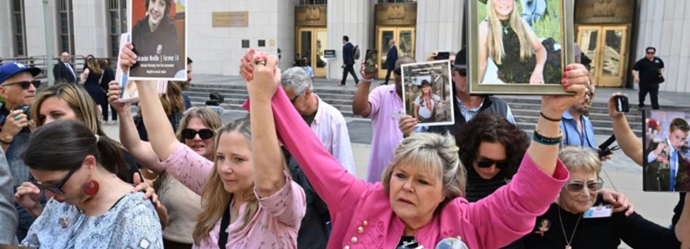 Τι αλλάζει στα social media μετά την ιστορική απόφαση για τον εθισμό