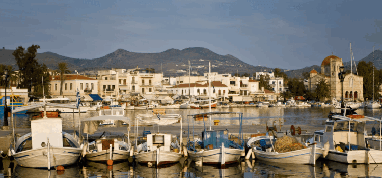 Voucher τουρισμού 2026: Ποιοι θα πάρουν μέχρι και 600 ευρώ – Τι πρέπει να γνωρίζετε