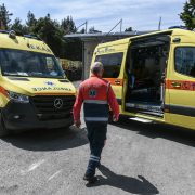 Σαλαμίνα σε υγειονομική ασφυξία: Η ευθύνη των αποφάσεων και η ώρα της λογοδοσίας