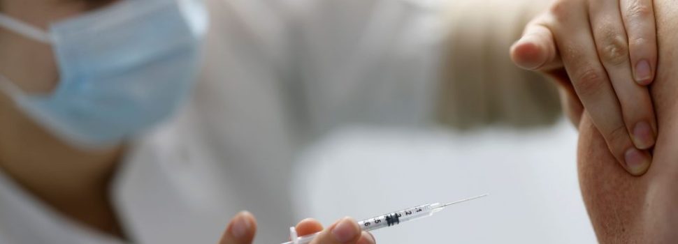 Θαυματουργό το εμβόλιο του έρπη ζωστήρα: Ασπίδα για τρεις κατηγορίες ασθενειών