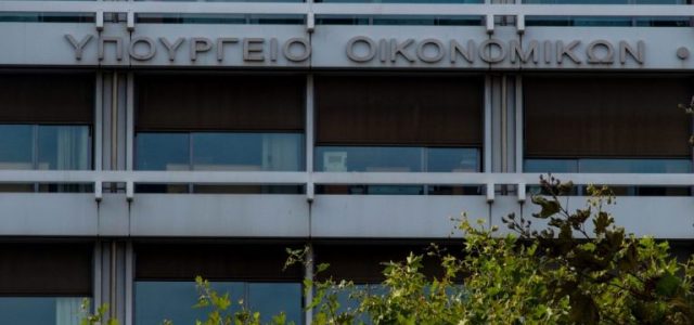 Νέο ενιαίο σύστημα επισιτιστικής βοήθειας – 400 εκατ. ευρώ απευθείας στα νοικοκυριά μέσω vouchers, τι αλλάζει