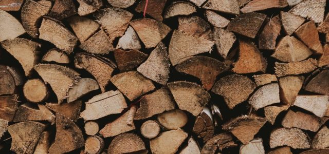 Νέα κακοκαιρία εν όψει: Ποιος Δήμος και πότε δίνει δωρεάν καυσόξυλα