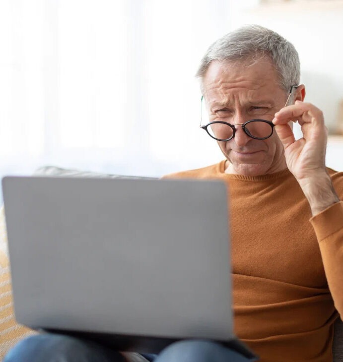 Έγκριση για πρώτη φορά κολλυρίου για την πρεσβυωπία